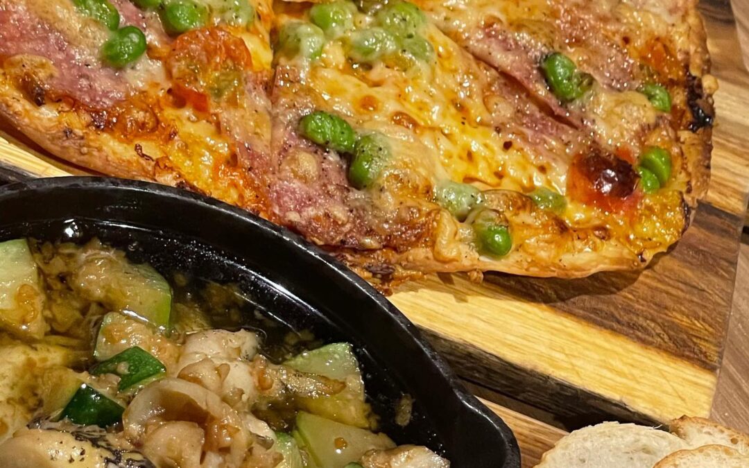 つぶ貝と清瀬産ズッキーニのアヒージョ