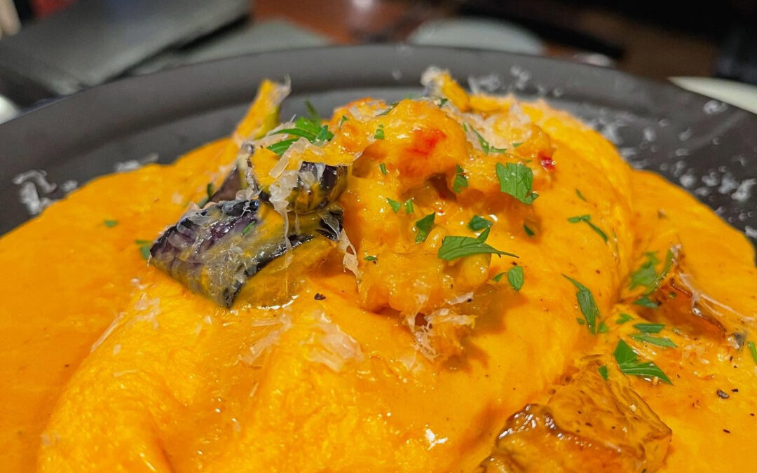 期間限定！！オムレツ  赤海老と茄子、アメリケーヌのクリーム